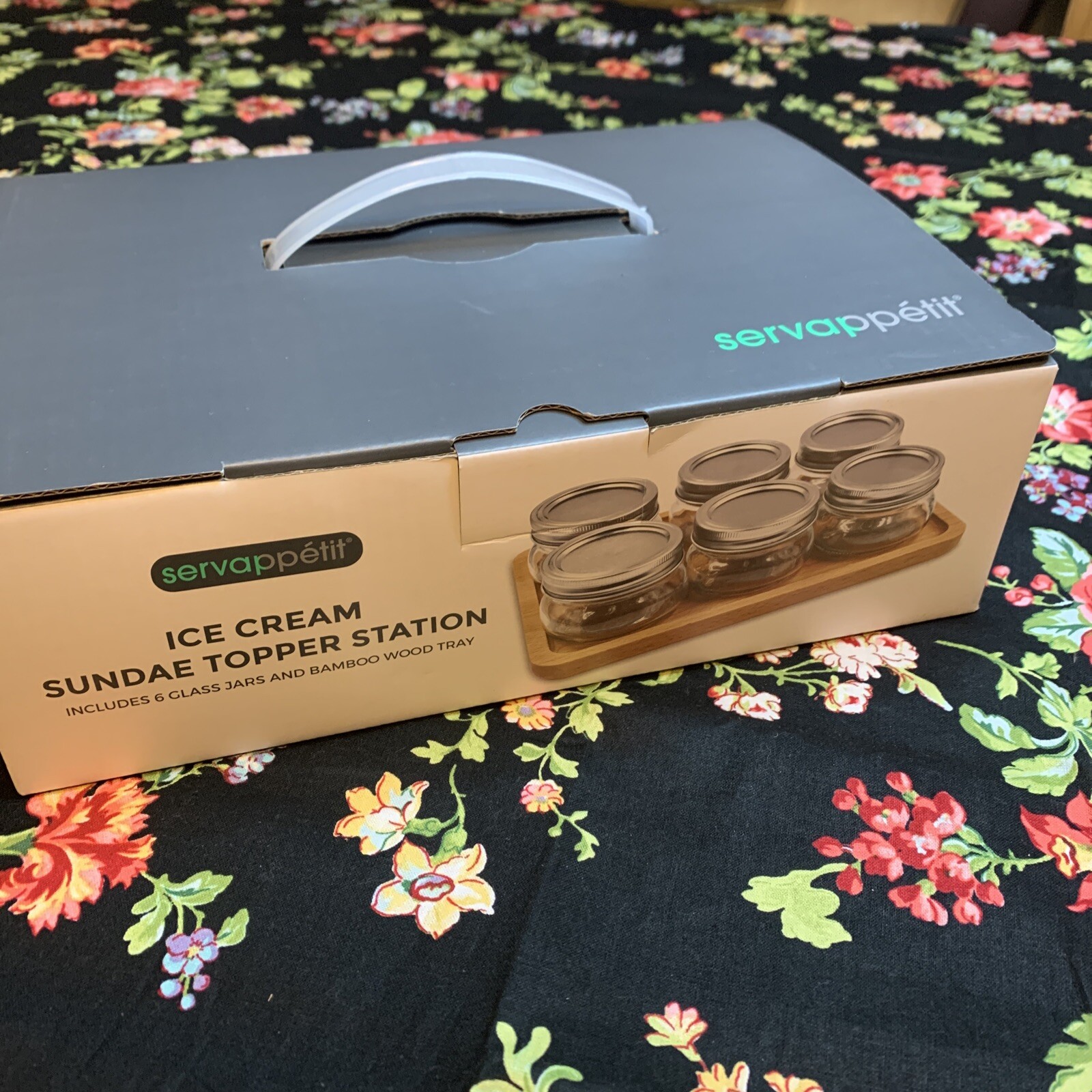 Ice Cream Sundae Topper Station. 6 jars w lids & wooden tray. NEW IN BOX