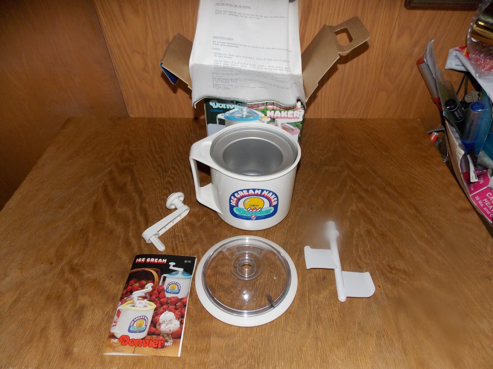Donvier Ice Cream Maker 1-Pint SAFE! FAST! EASY! VERY CLEAN 8/24