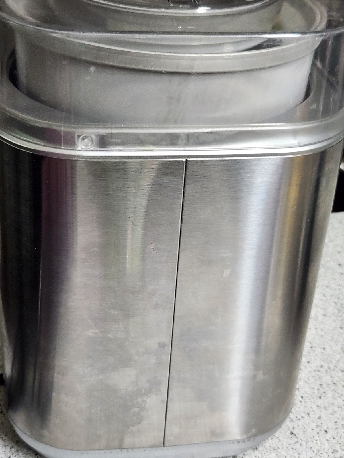 Cuisinart Gelateria ICE-70 40W 2-Qt Ice Cream and Frozen Yogurt Maker