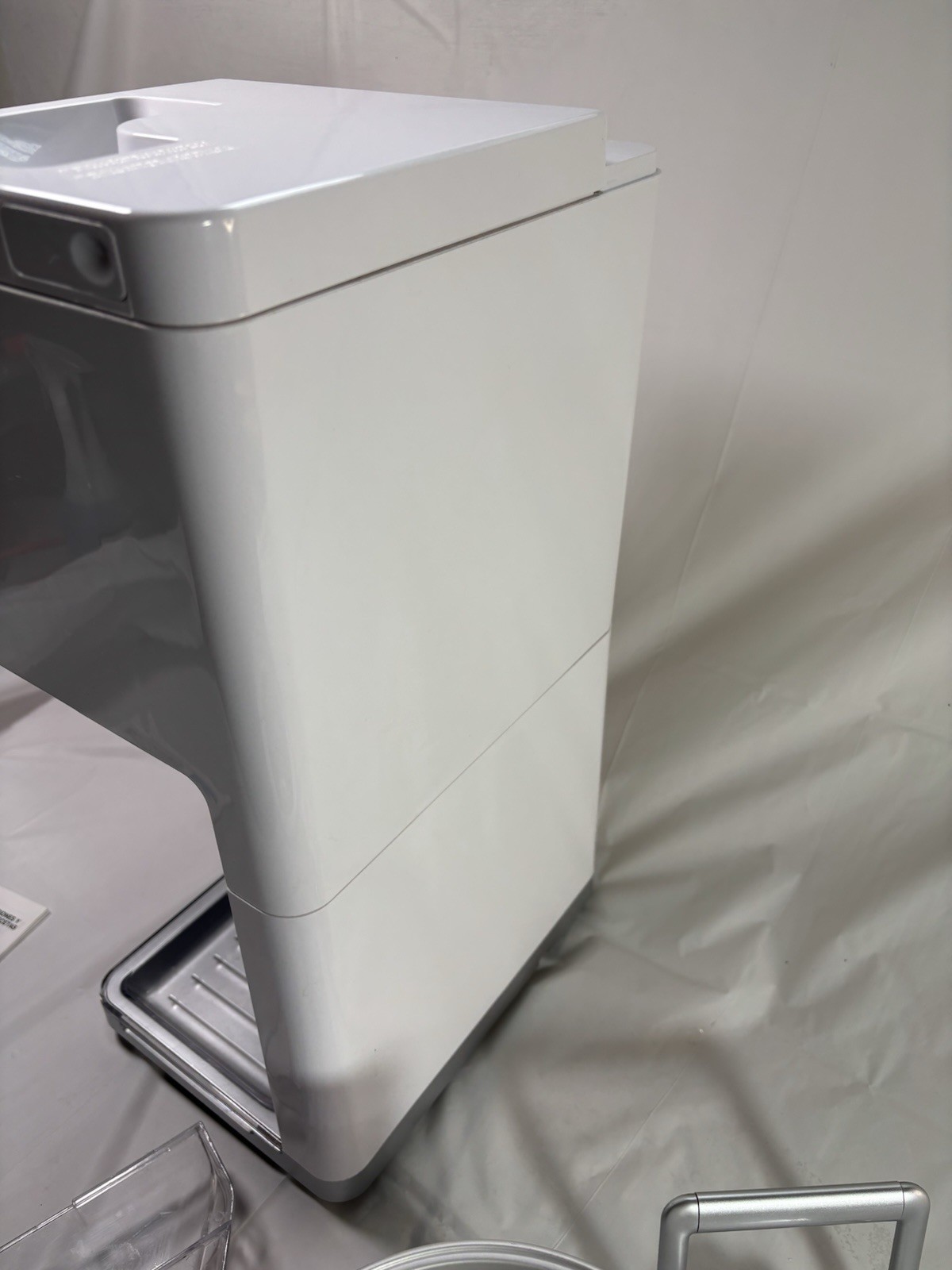 Cuisinart ICE-45 Mix Serve 1.5-Quart Soft Service Ice Cream Maker – White Used