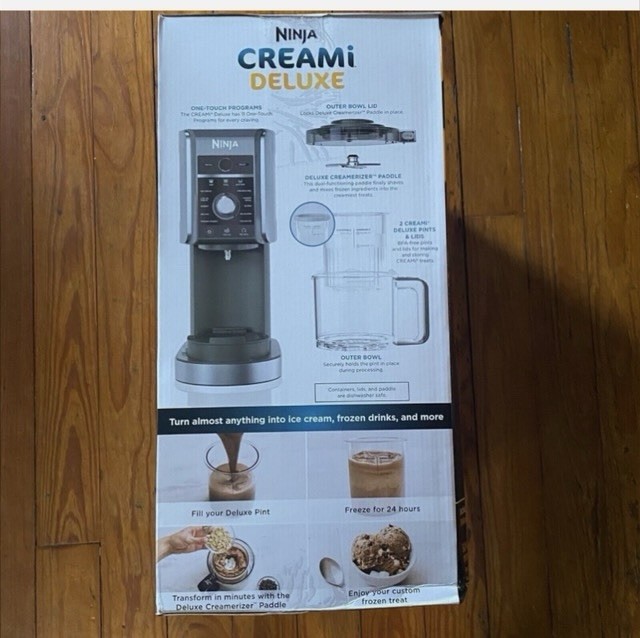Ninja Creami Deluxe NC501 & Frozen Treat Maker