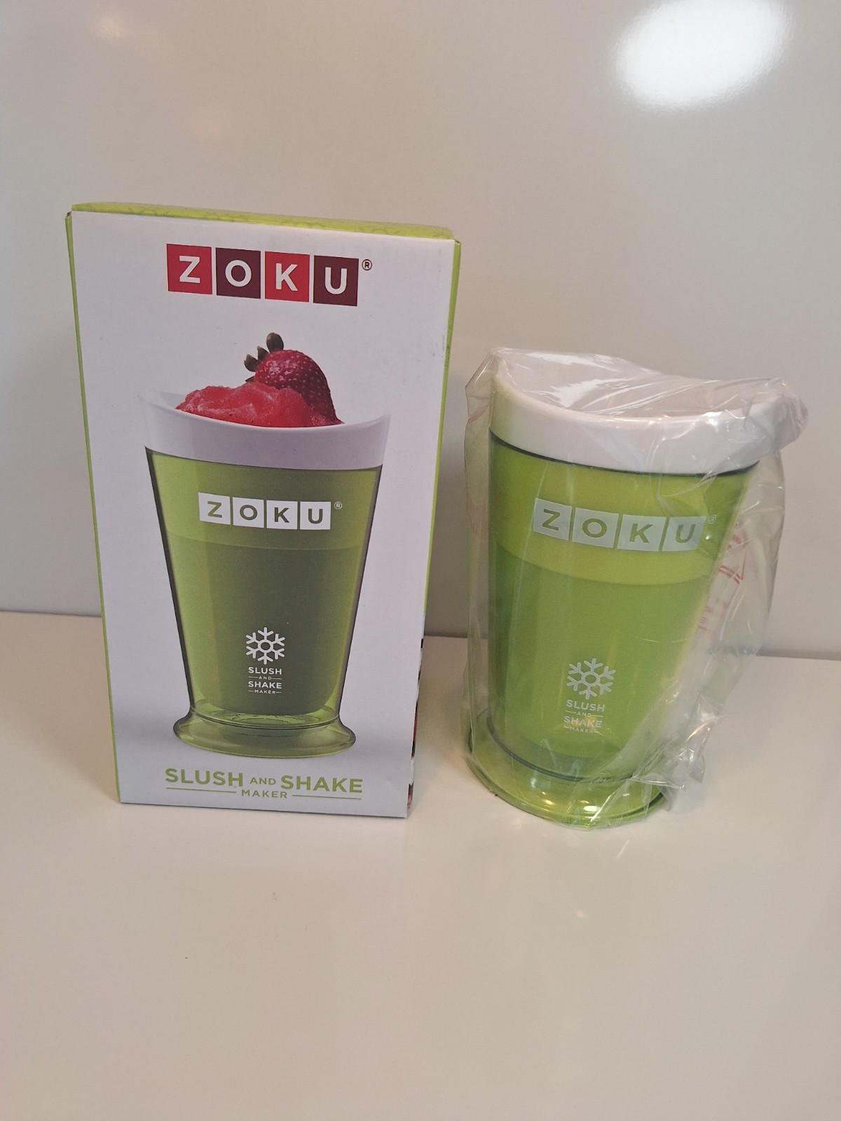 Zoku Slush and Shake Maker Single Serve Smoothies Milkshakes in Minutes