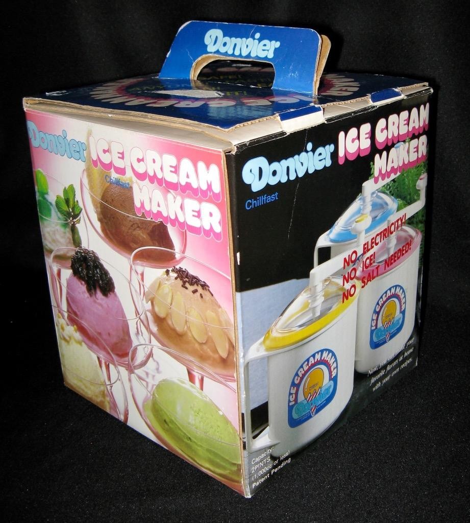 Donvier Ice Cream Maker Chillfast Blue Rim 1 Pint in Box ~ Great Condition!