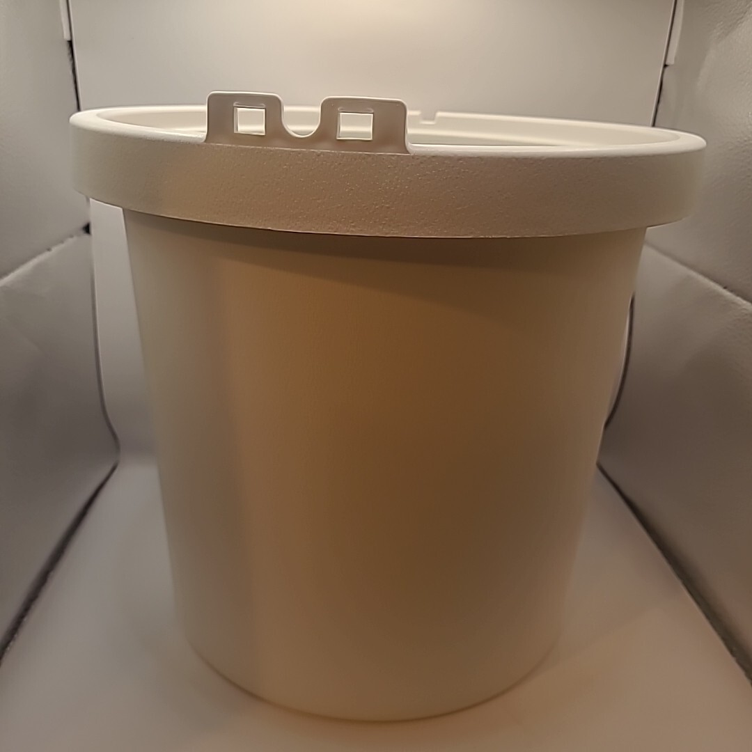 Rival Ice Cream Yogurt maker 4 Quart Model 8401 Vintage Tub Only Part BUCKET