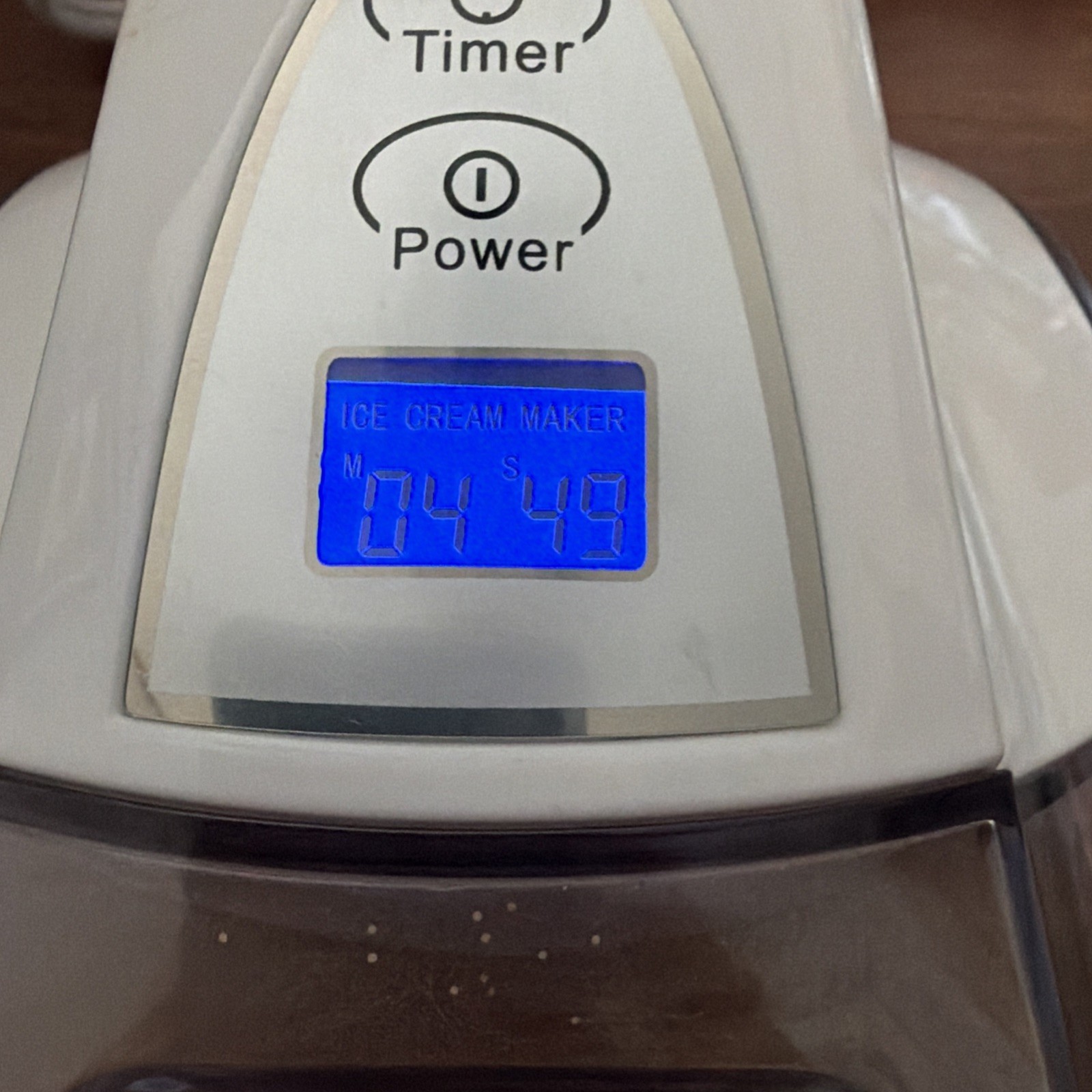 Pampered Chef Compact Electric Ice Cream Maker 1Qt Model 1534, White