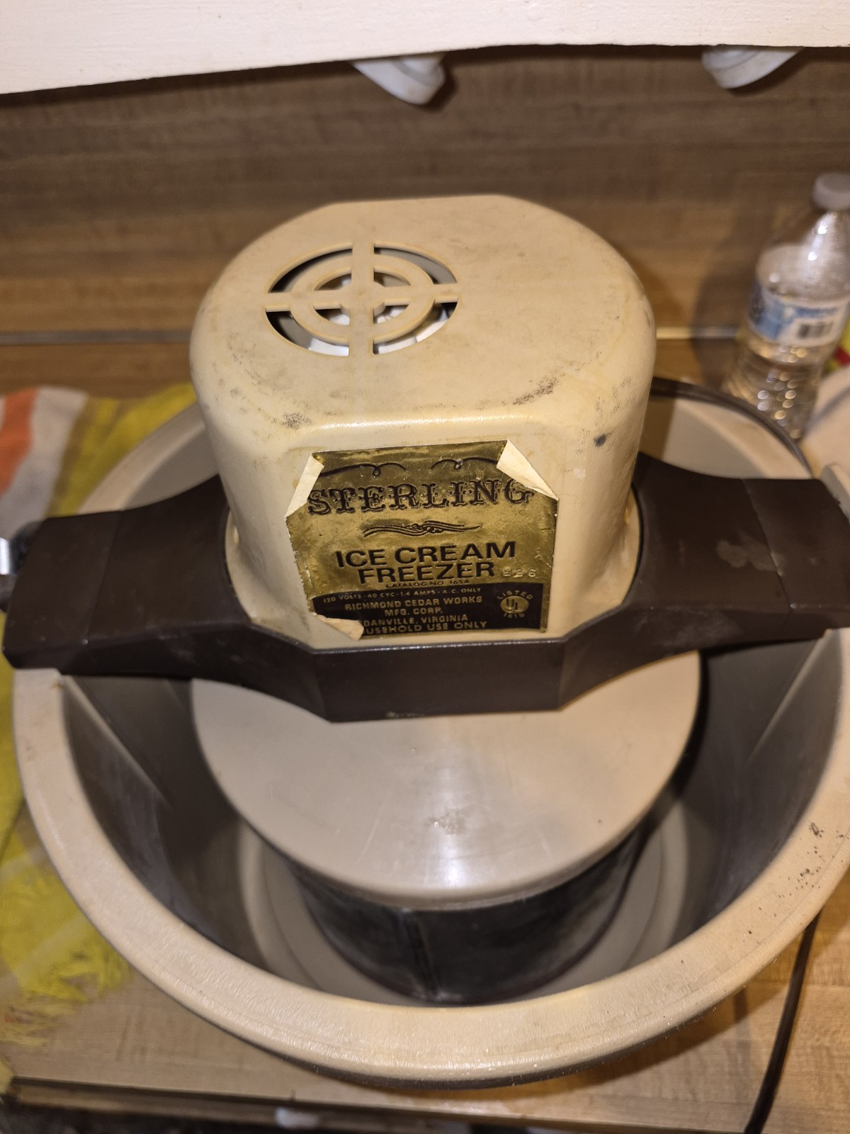 Vintage RCW Sterling 5 Quart Electric Ice Cream Freezer