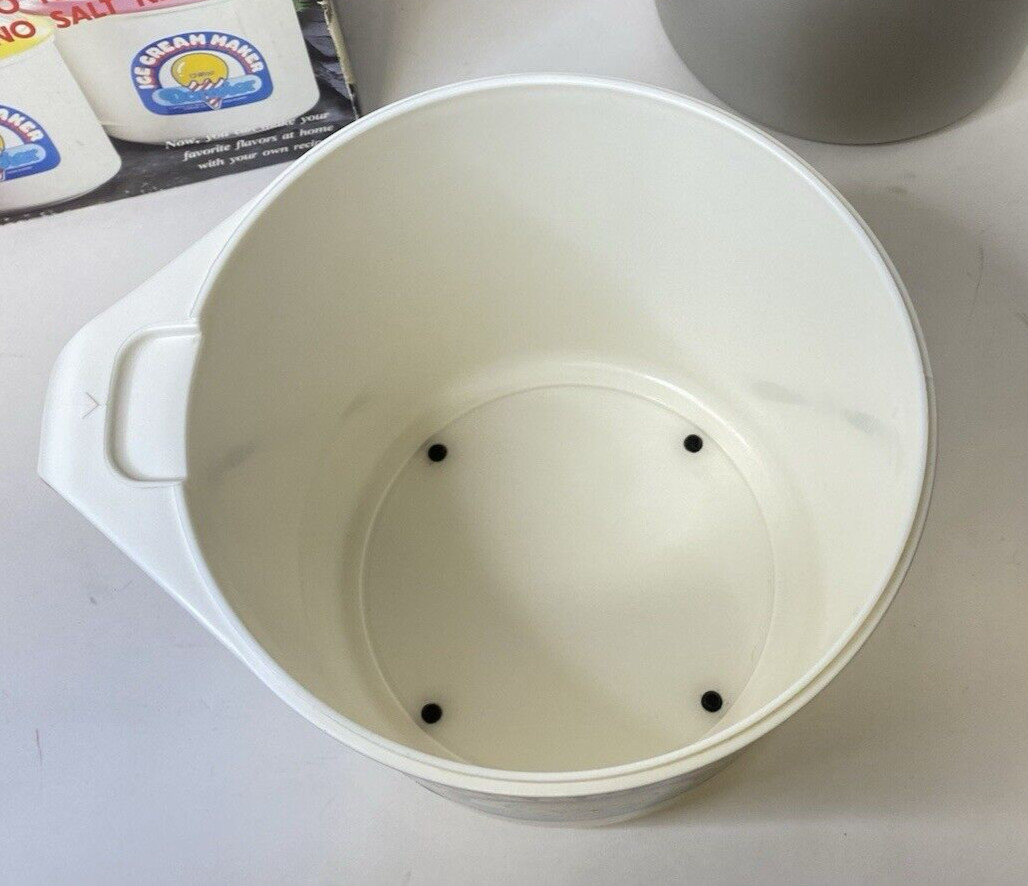 DONVIER CHILLFAST ICE CREAM MAKER
