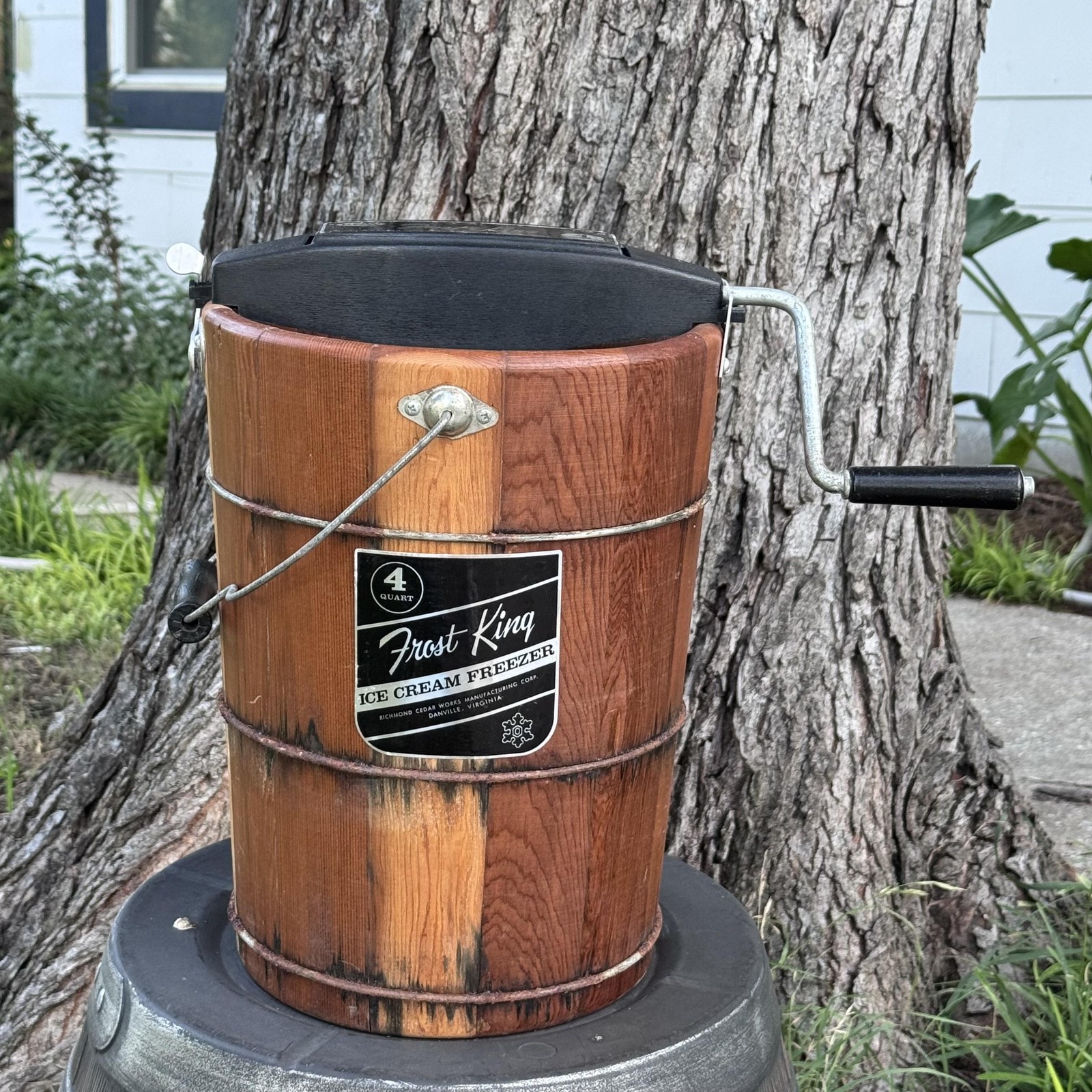 Vtg Richmond Cedar Works Frost King Ice Cream Freezer 4 Qt Wood Hand Crank USA