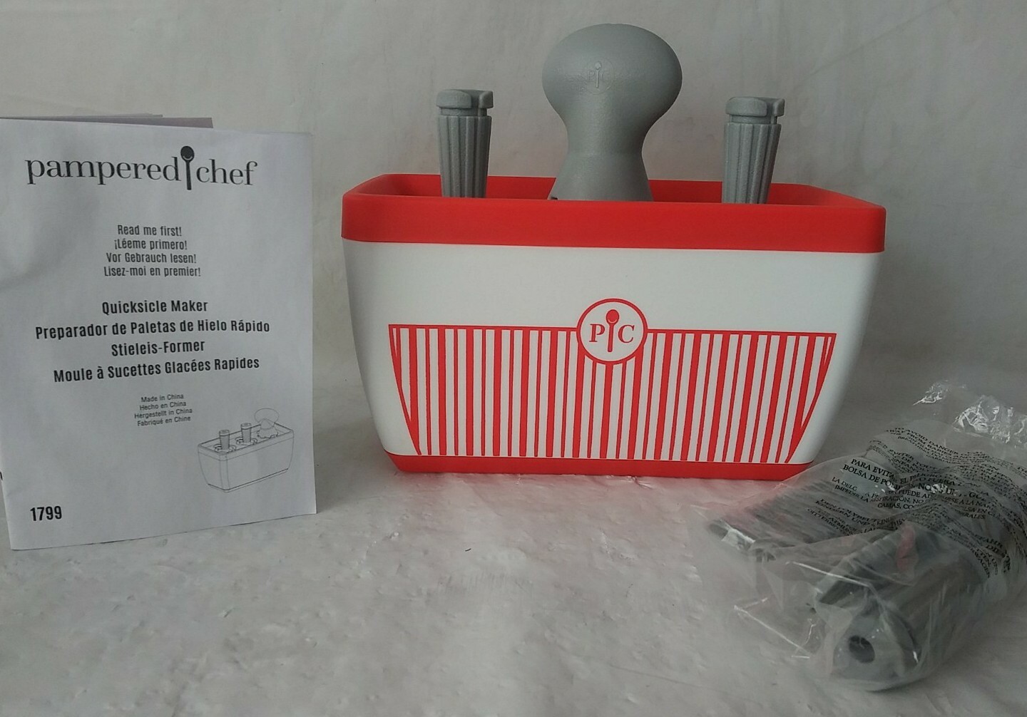 Pampered Chef Quicksicle Maker popsicle maker #1799 New in open box