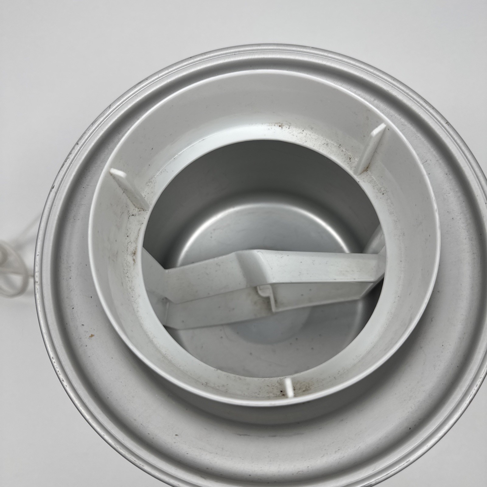 Cuisinart White Automatic Frozen Yogurt-Ice Cream & Sorbet Maker – ICE-21