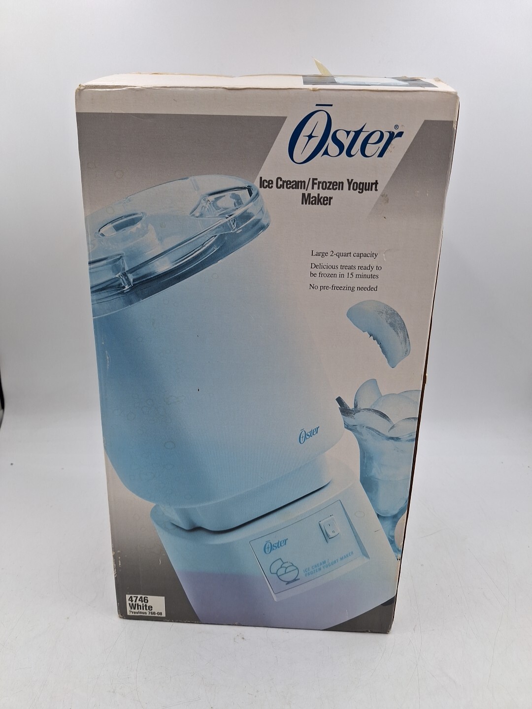 Vintage 1993 Oster 2 qt. Ice Cream & Frozen Yogurt Maker Model 4746
