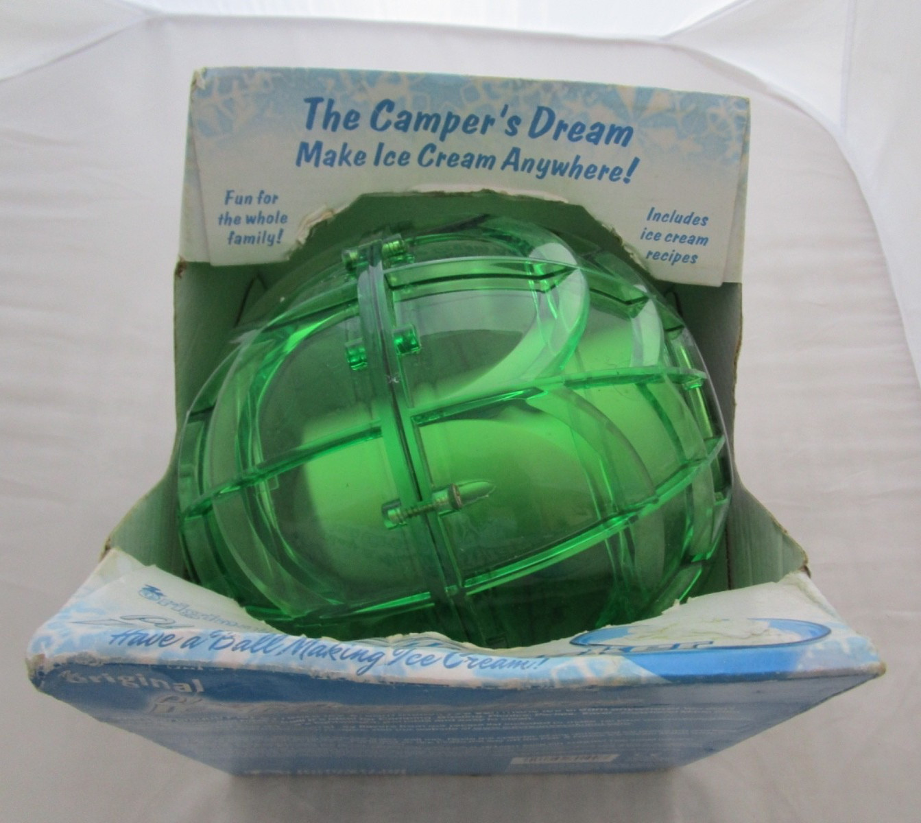 Camper’s Dream Green ORIGINAL Play and Freeze ICE CREAM MAKER BALL Recipes Pint