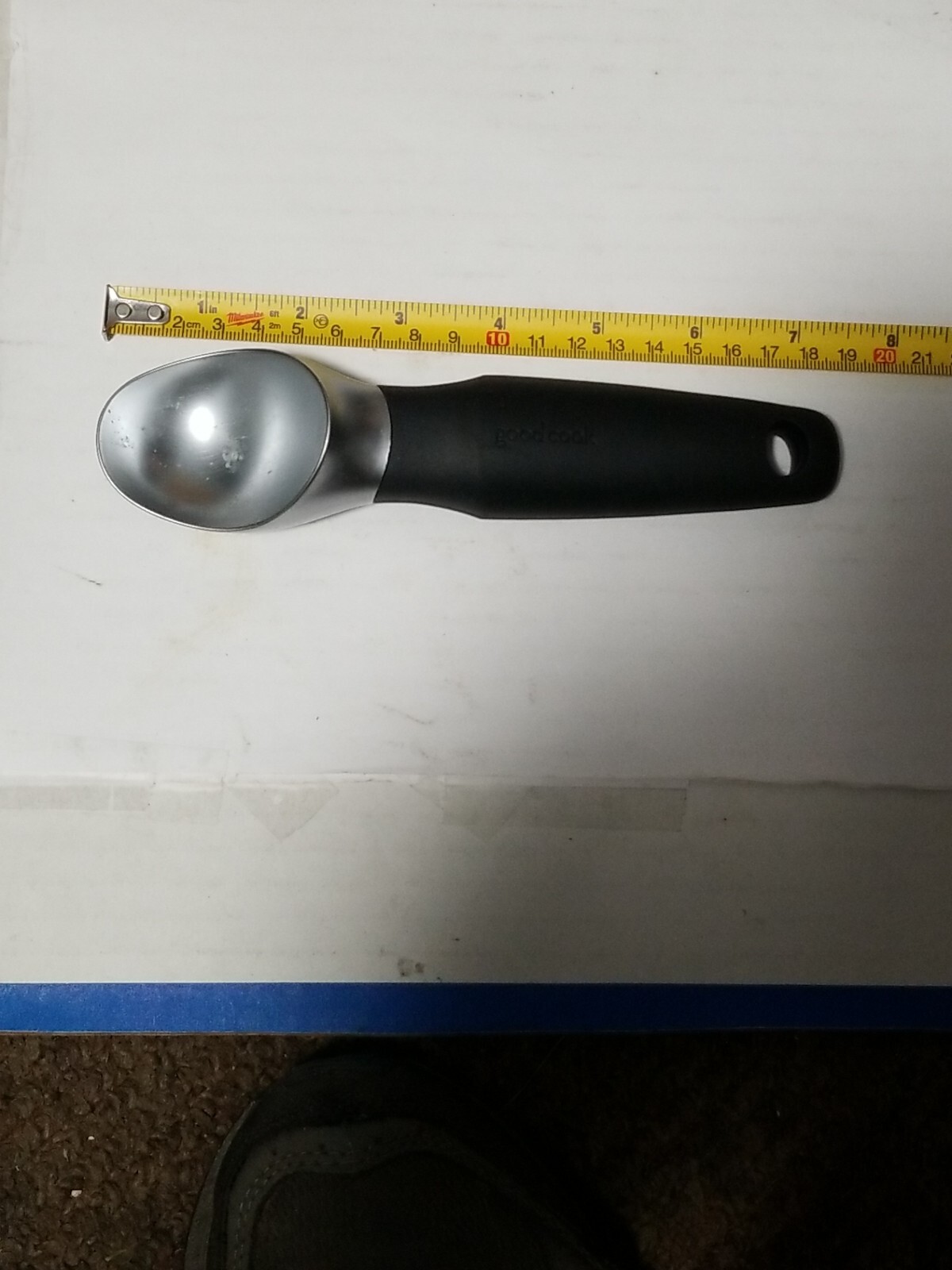 Goodcook Weighted Ice Cream Scoop, Zinc Head, Comfort Grip Handle, Won’t bend