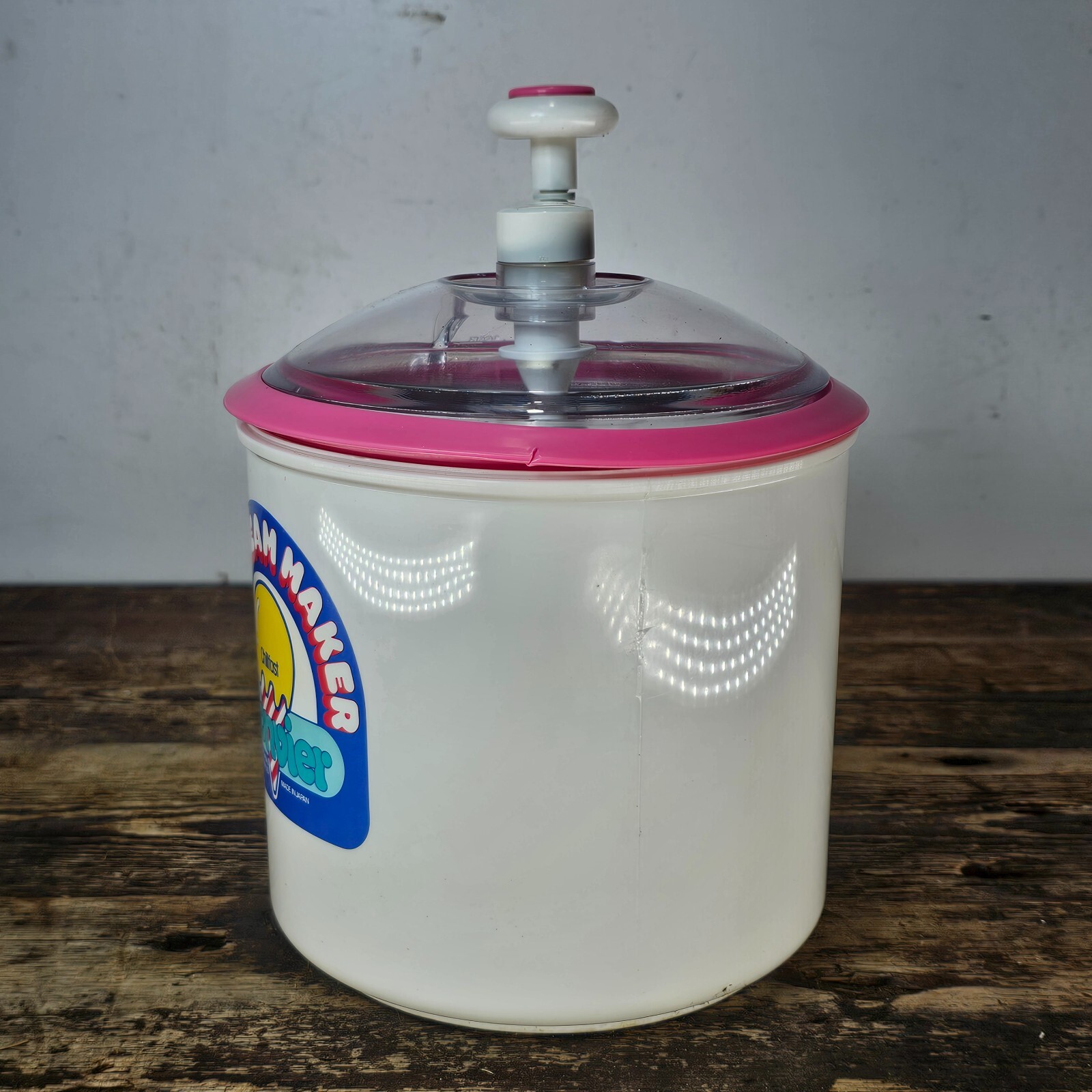 Donvier Ice Cream Maker 2 Pints Pink Trim Hand Crank