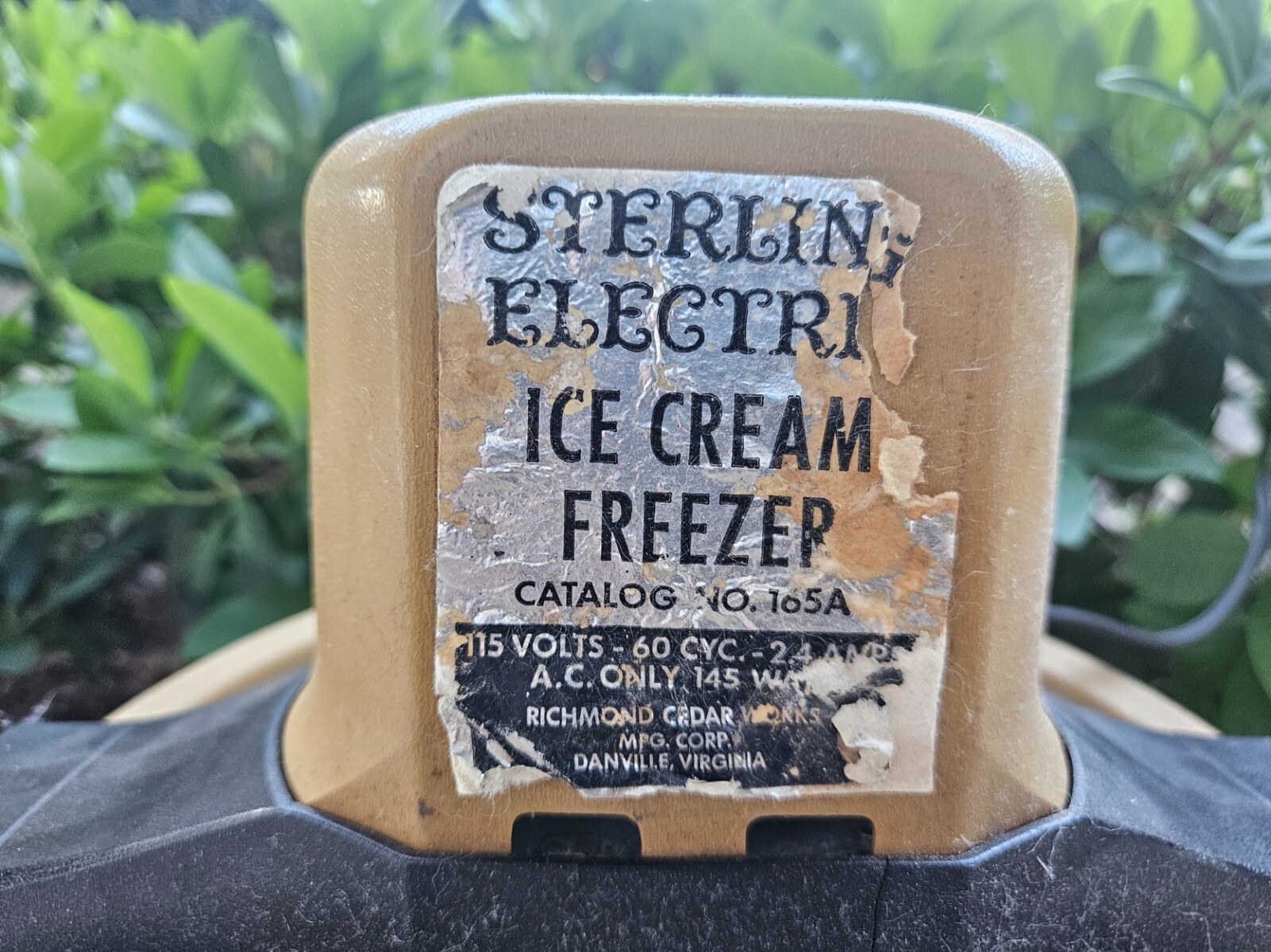 Vintage Sterling Ice Cream Freezer 5 Quart Bucket and inside piece Working