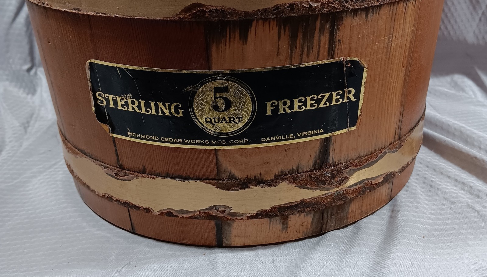 RIchmond Sterling Cedar Bucket 5 Qt Electric Ice Cream Freezer Maker Bucket Only
