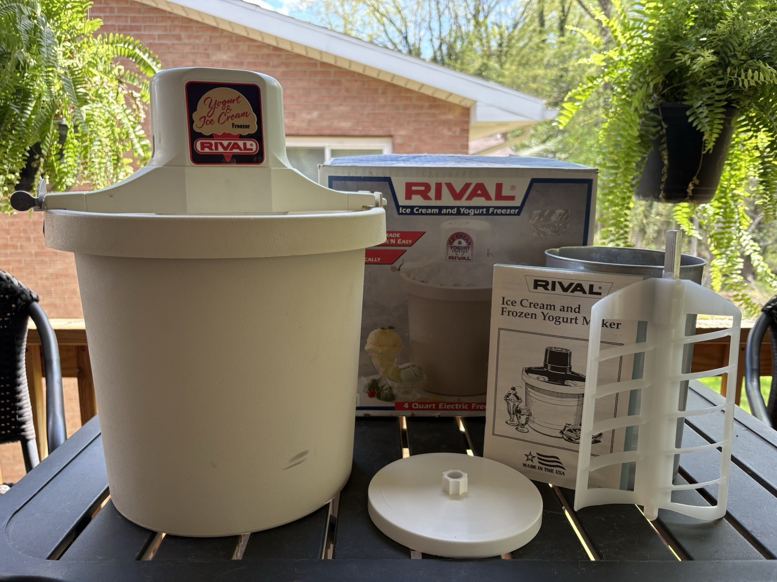 Vintage Rival 8401 M Electric Ice Cream Yogurt Maker 4 Qt Complete Box Manual