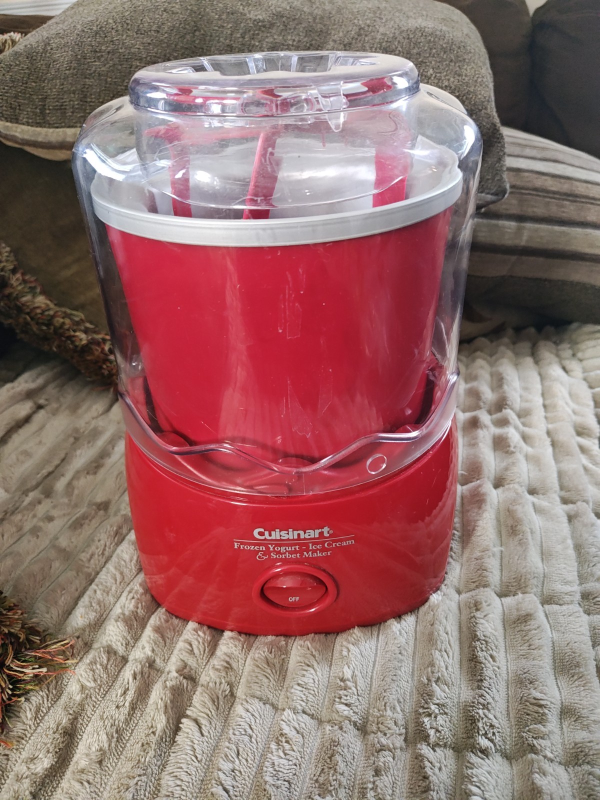 Cuisinart Red Ice Cream Frozen Yogurt Sorbet Maker 1.5 QT ICE -21R READ