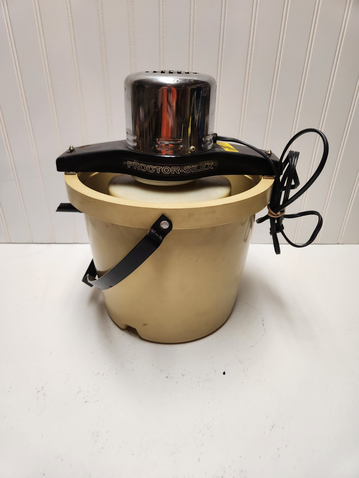 VTG Proctor Silex 4-Quart Electric Ice Cream Maker Churn USA Model F004HB Tested