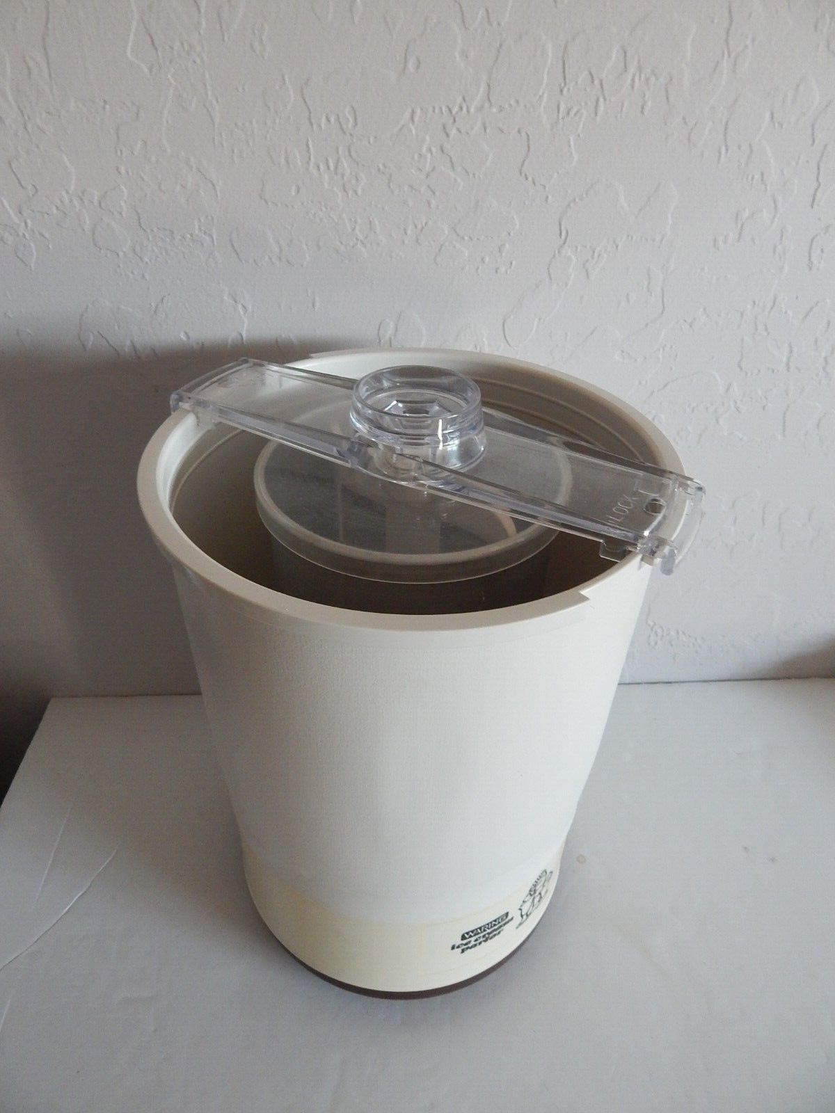 WARING ICE CREAM PARLOR – Counter top design / CF28 Complete unit – Tested