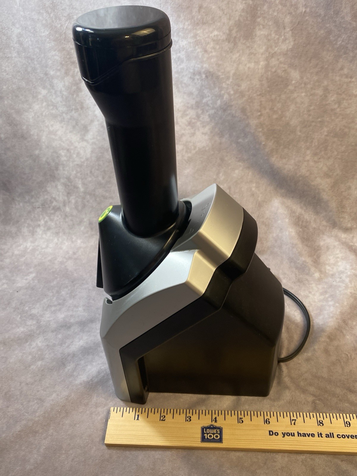 Dole Yonanas Deluxe Ice Cream Frozen Yogurt Treat Maker Model 901 Scratched