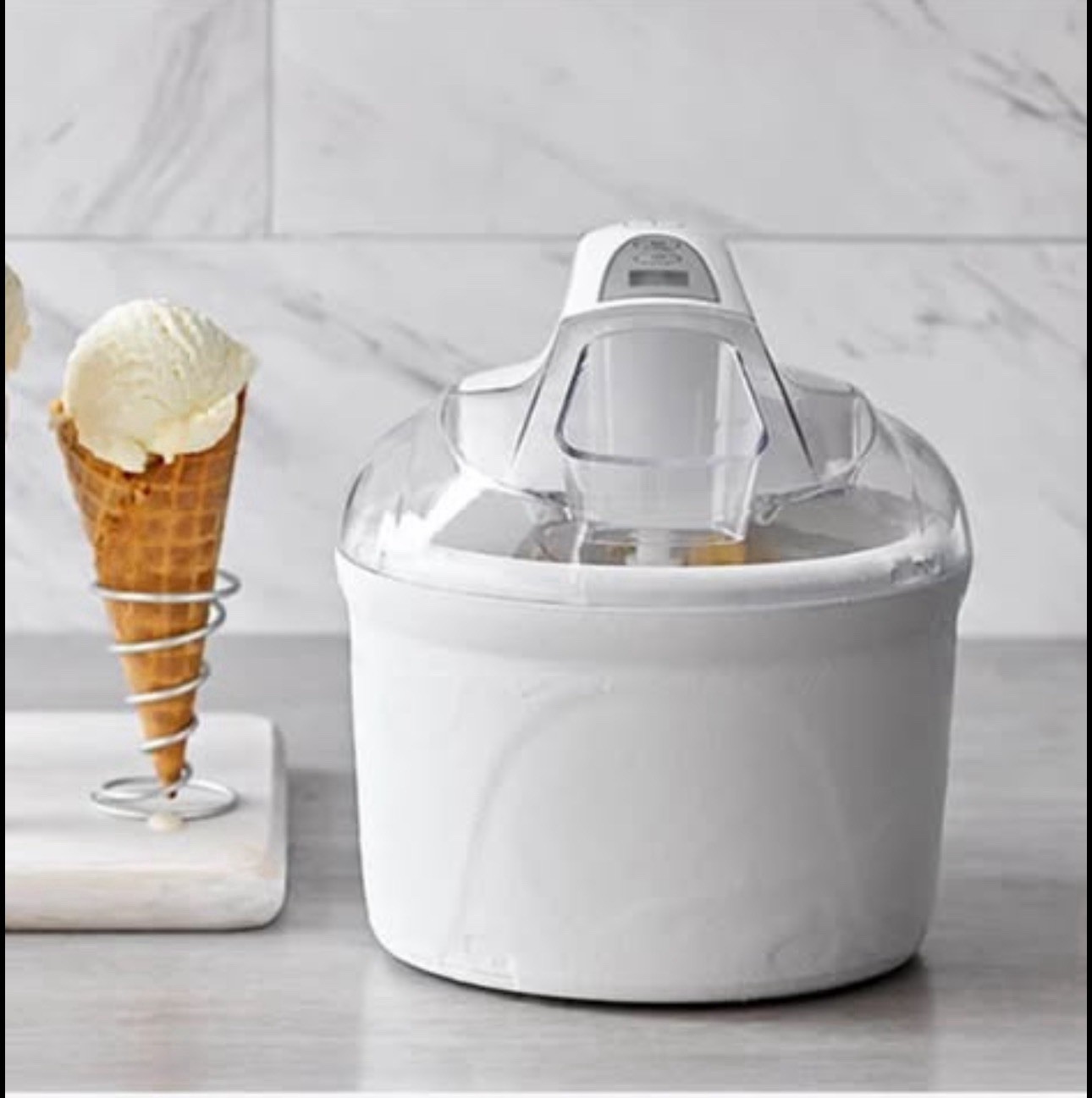 Pampered Chef Electric Ice Cream Maker Compact 1 qt. Model 1534 White