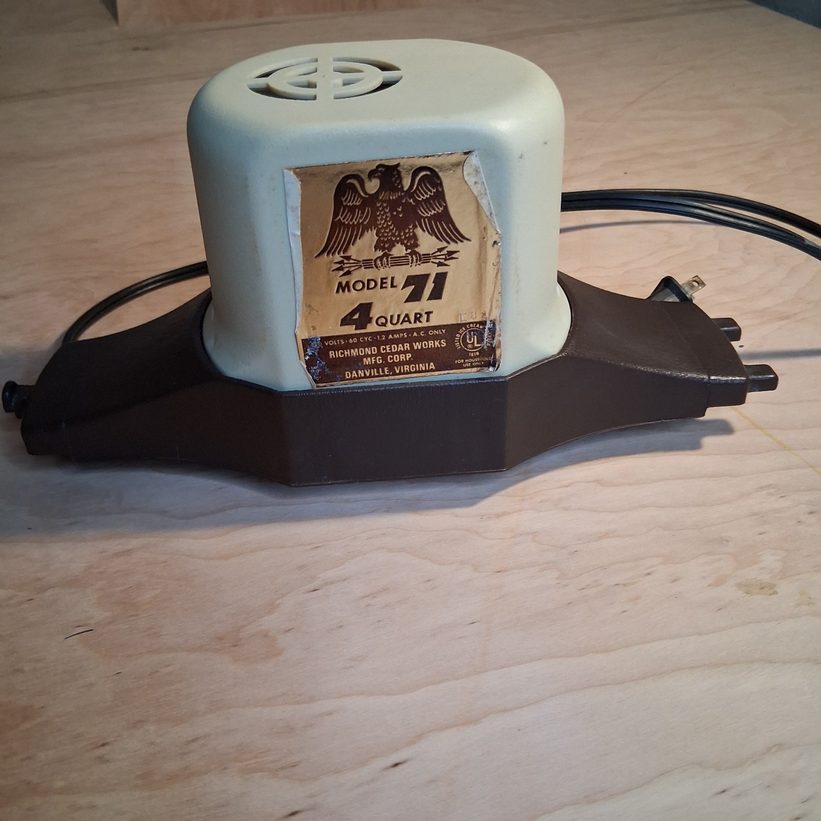 Richmond Cedar Works Model 71 4 Quart Ice Cream Maker Replacement Motor Tested