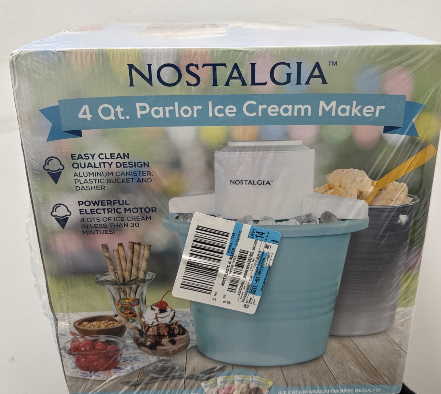 Nostalgia 4Quart Parlor Ice Cream Maker Electric Aqua New in Box