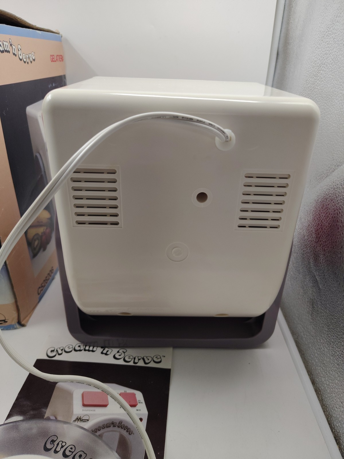 Vintage Cream N Serve Soft Ice Cream Maker & Dispenser Gelatiera C528206