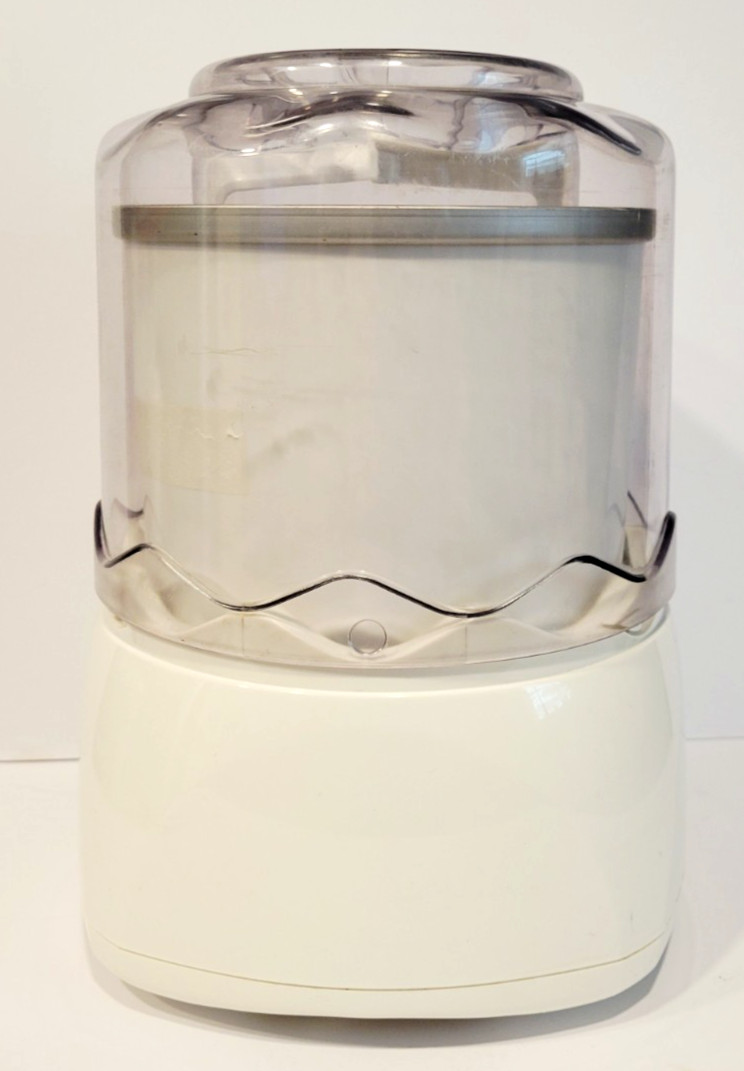 Cuisinart ICE-20 Frozen Yogurt, Ice Cream, Sorbet Maker, White 1 Quart