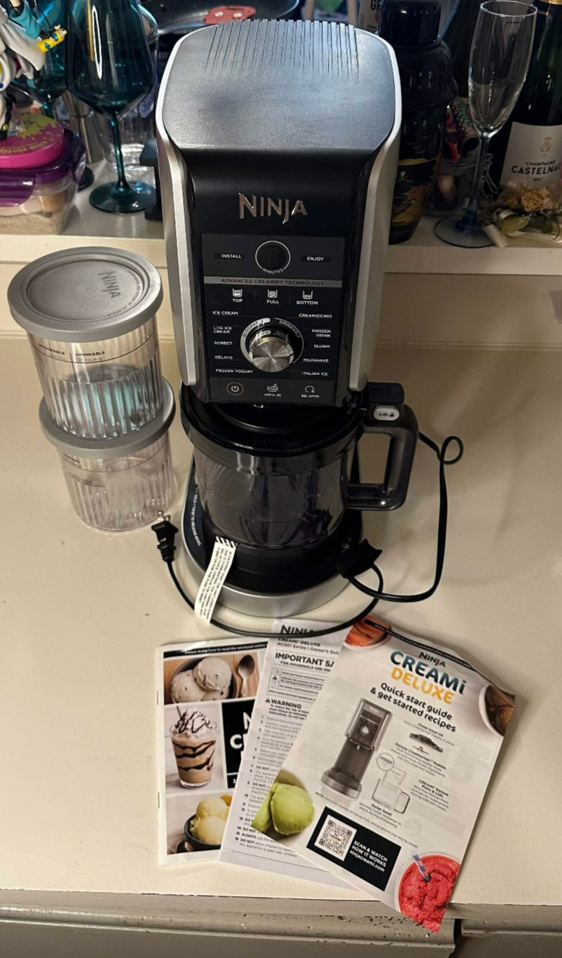 Ninja CREAMi Deluxe 11-in-1 NC501 Ice Cream Frozen Yogurt Machine