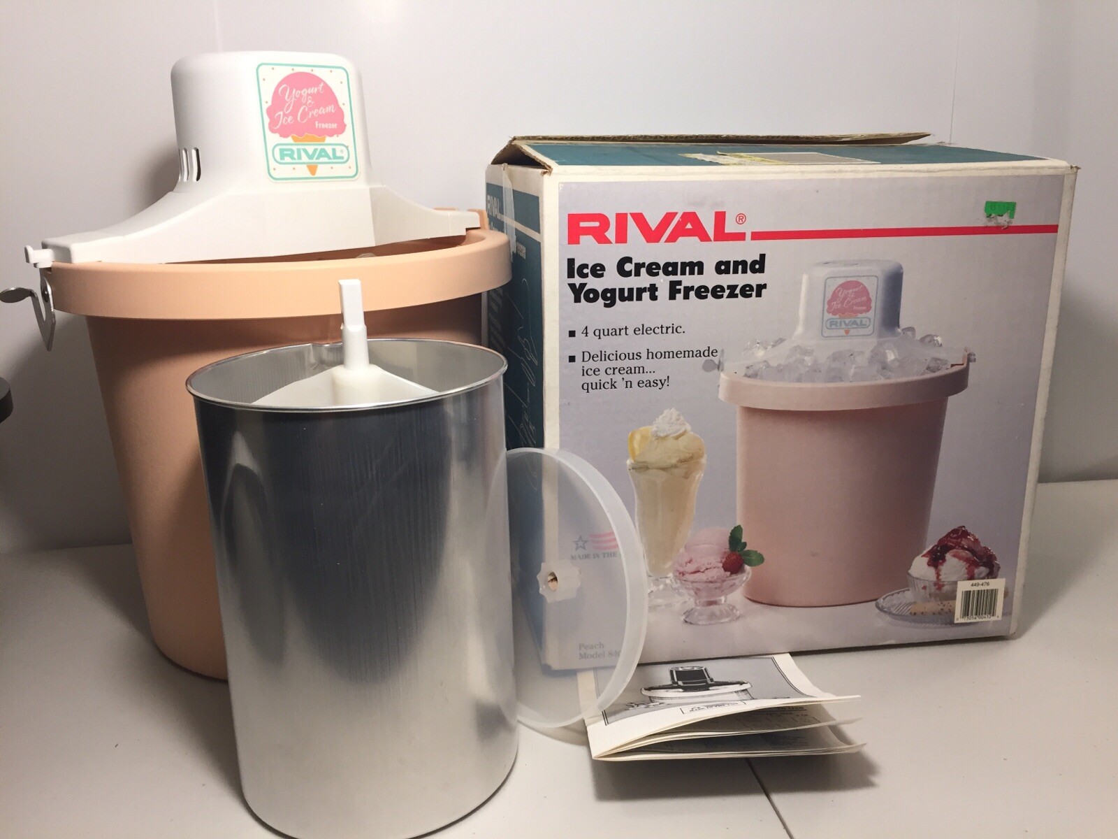 Rival Ice Cream & Yogurt Freezer 4 Quart Model 8401 M Electric Vintage Peach