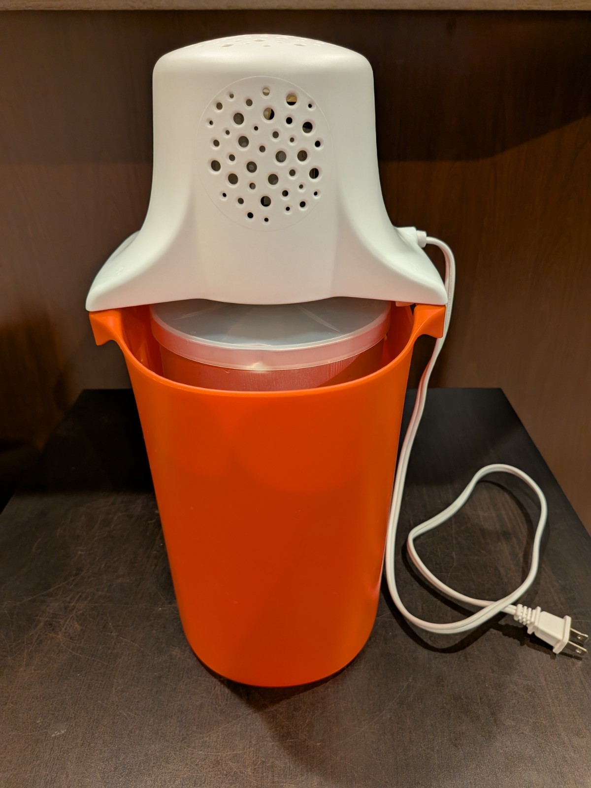 Rival Electric Ice Cream Maker (4 quarts) – Model #FRRVCB40