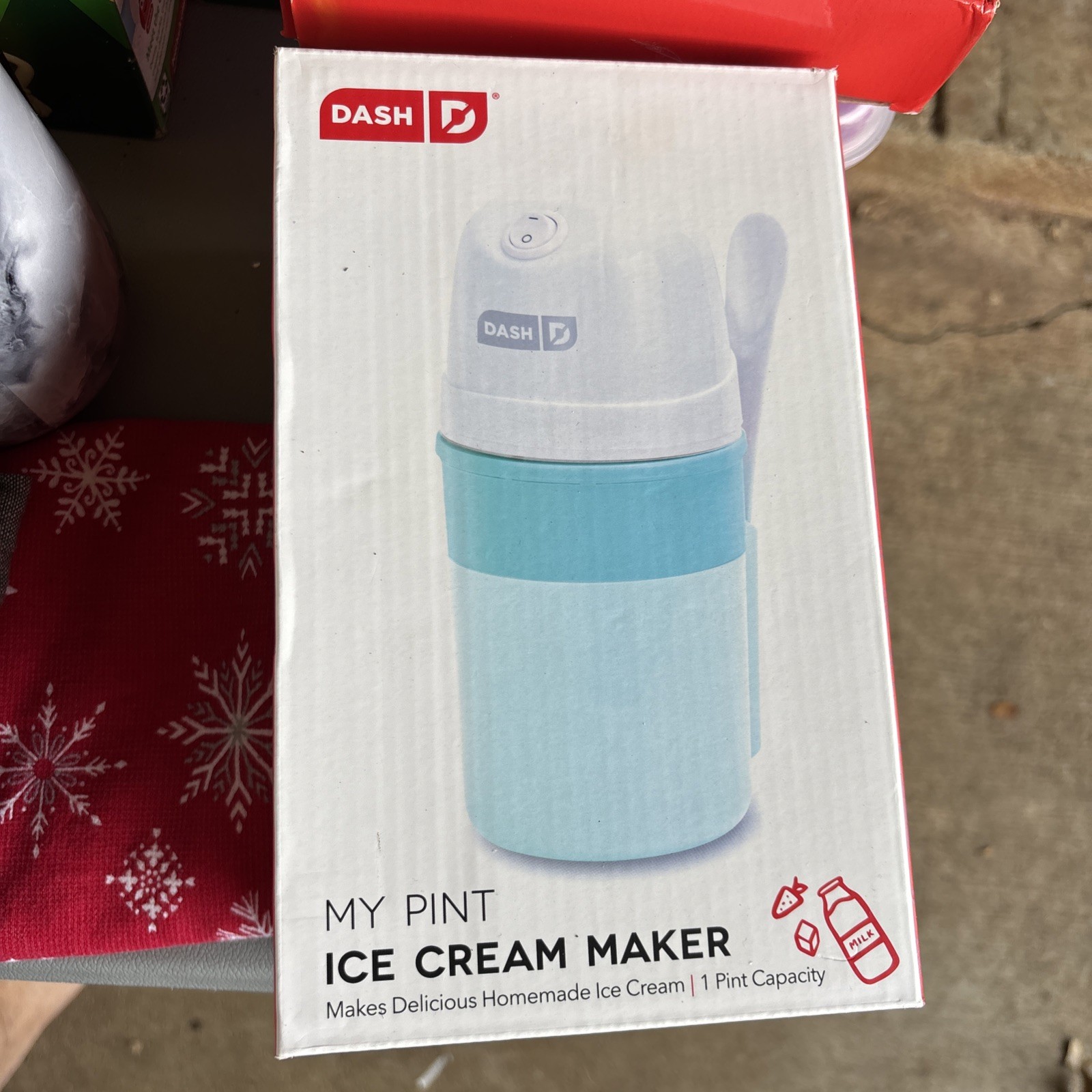 Dash My Pint Ice Cream Maker – Teal – 1 Pint (1.6 Cups) – New Open Box